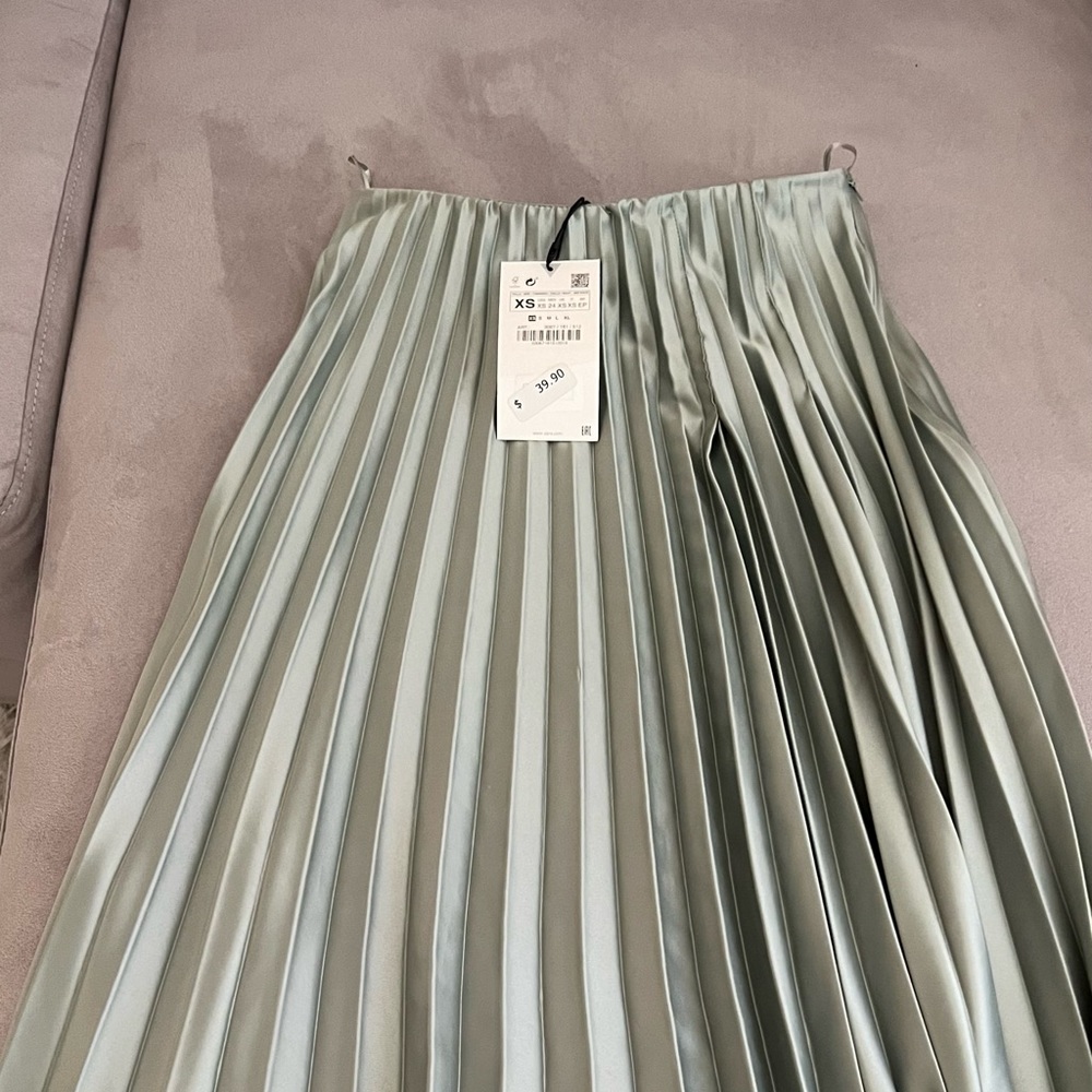 Zara pleated midi skirt